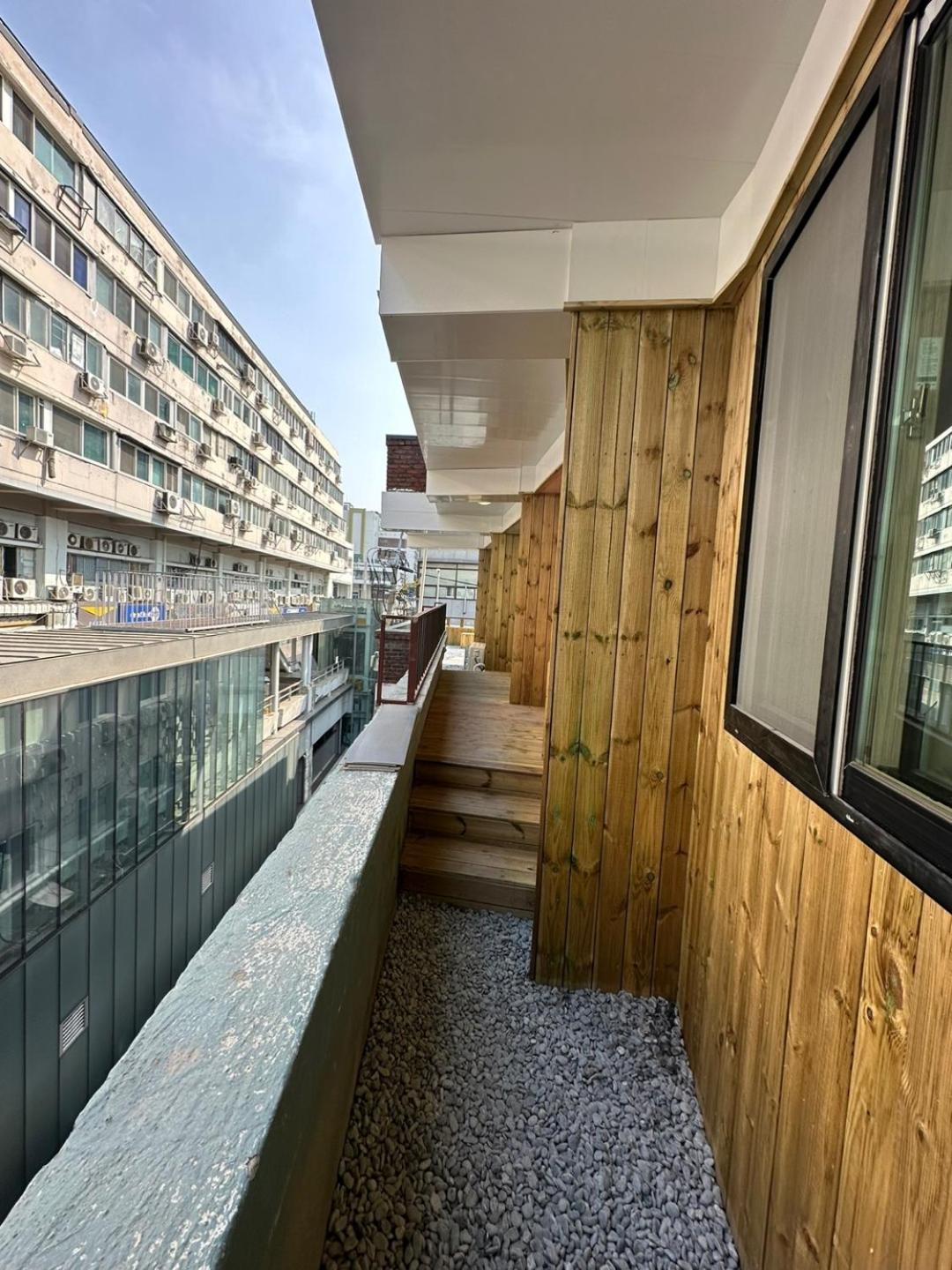 R Guesthouse Jongmyo ソウル特別市 エクステリア 写真